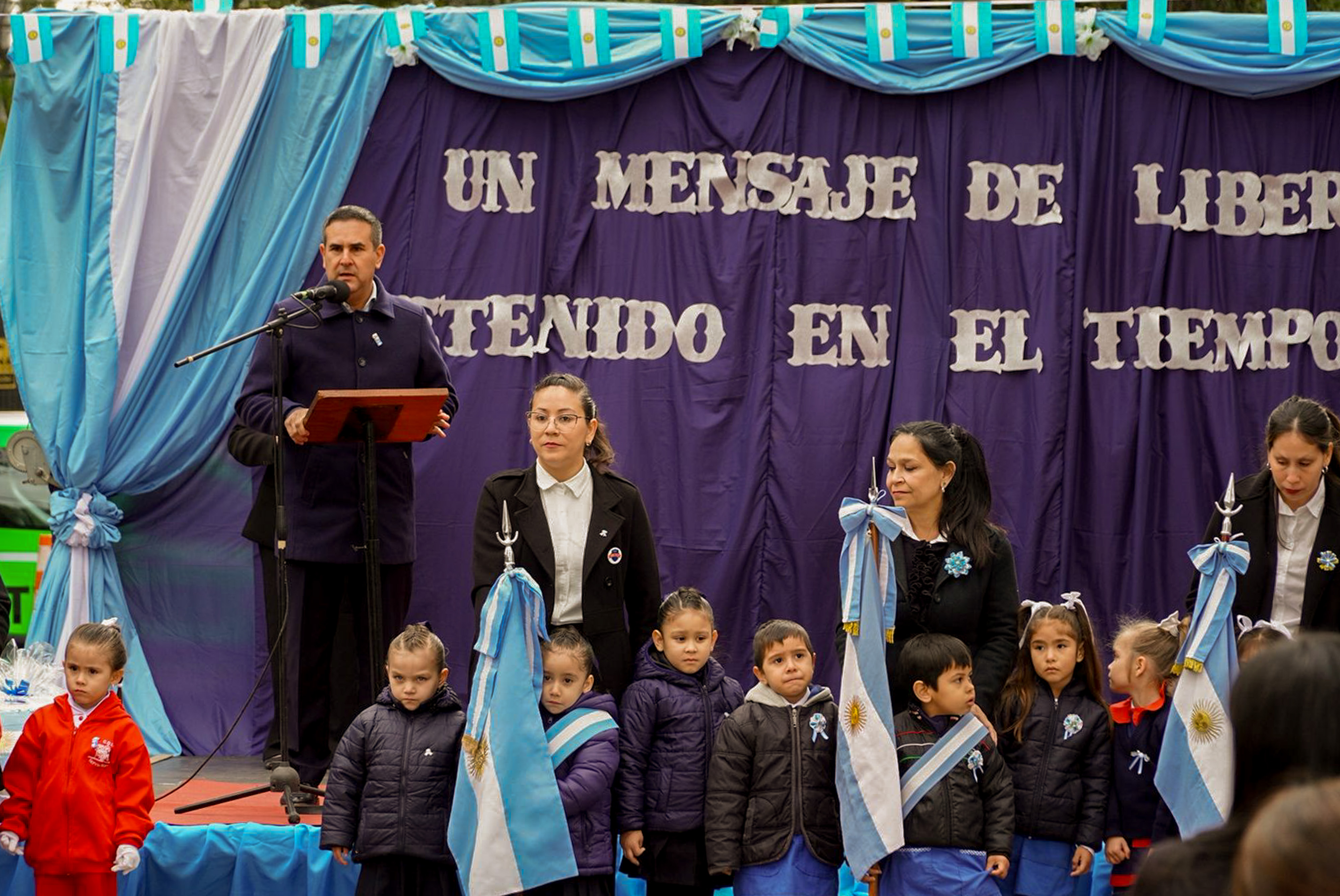 En vísperas del 25 de mayo, los CDI celebraron el Día de la Patria