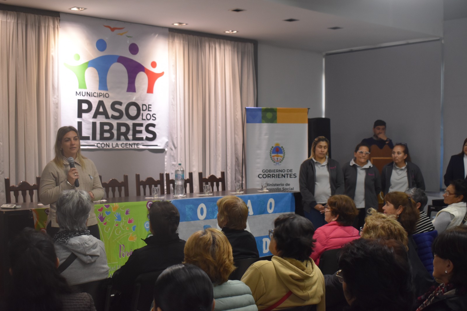 Desarrollo Social realizó talleres de tejido y alimentación para personas celíacas