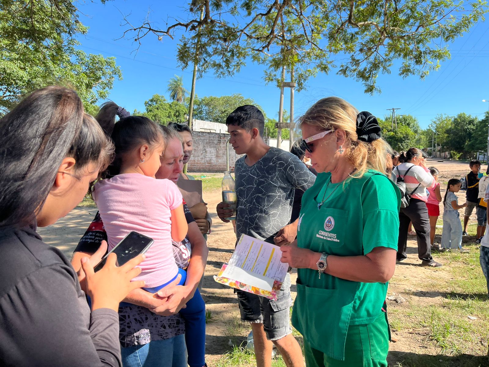 Salud Pública realizó un amplio operativo sanitario en el barrio Esperanza