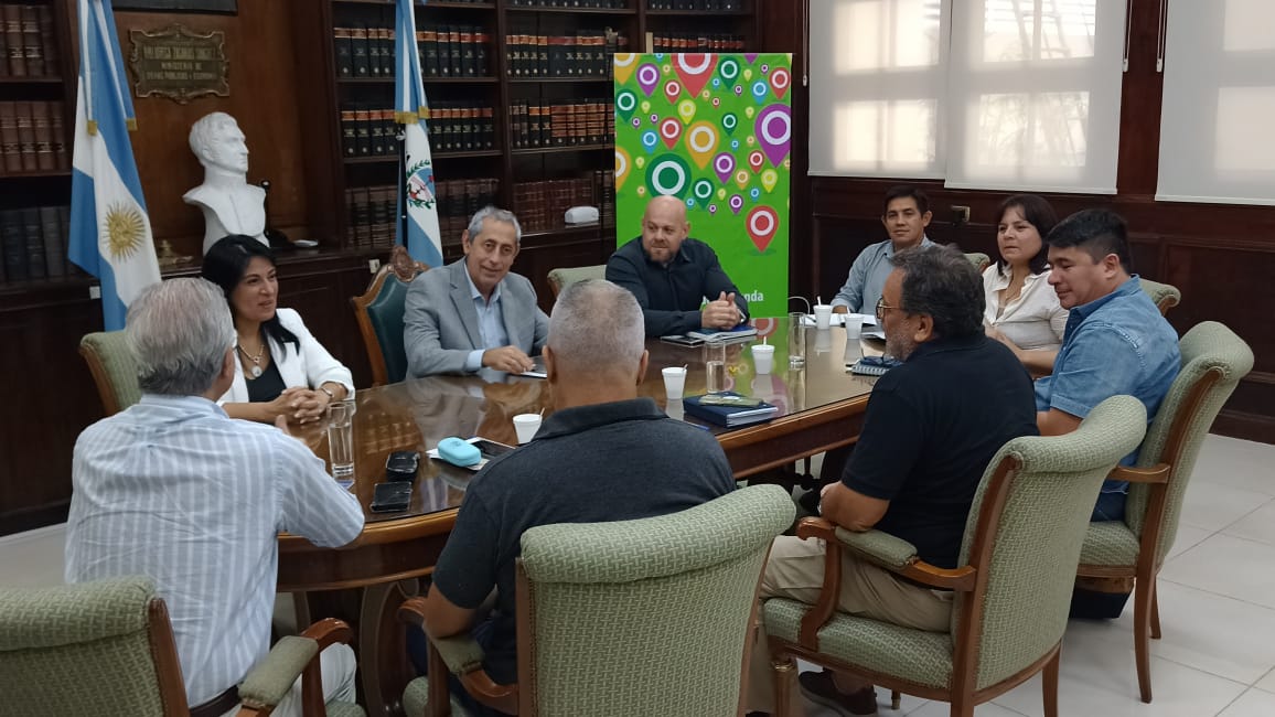 Rivas Piasentini: "El Gobernador Valdés irá avanzando con una mejora gradual la política salarial"