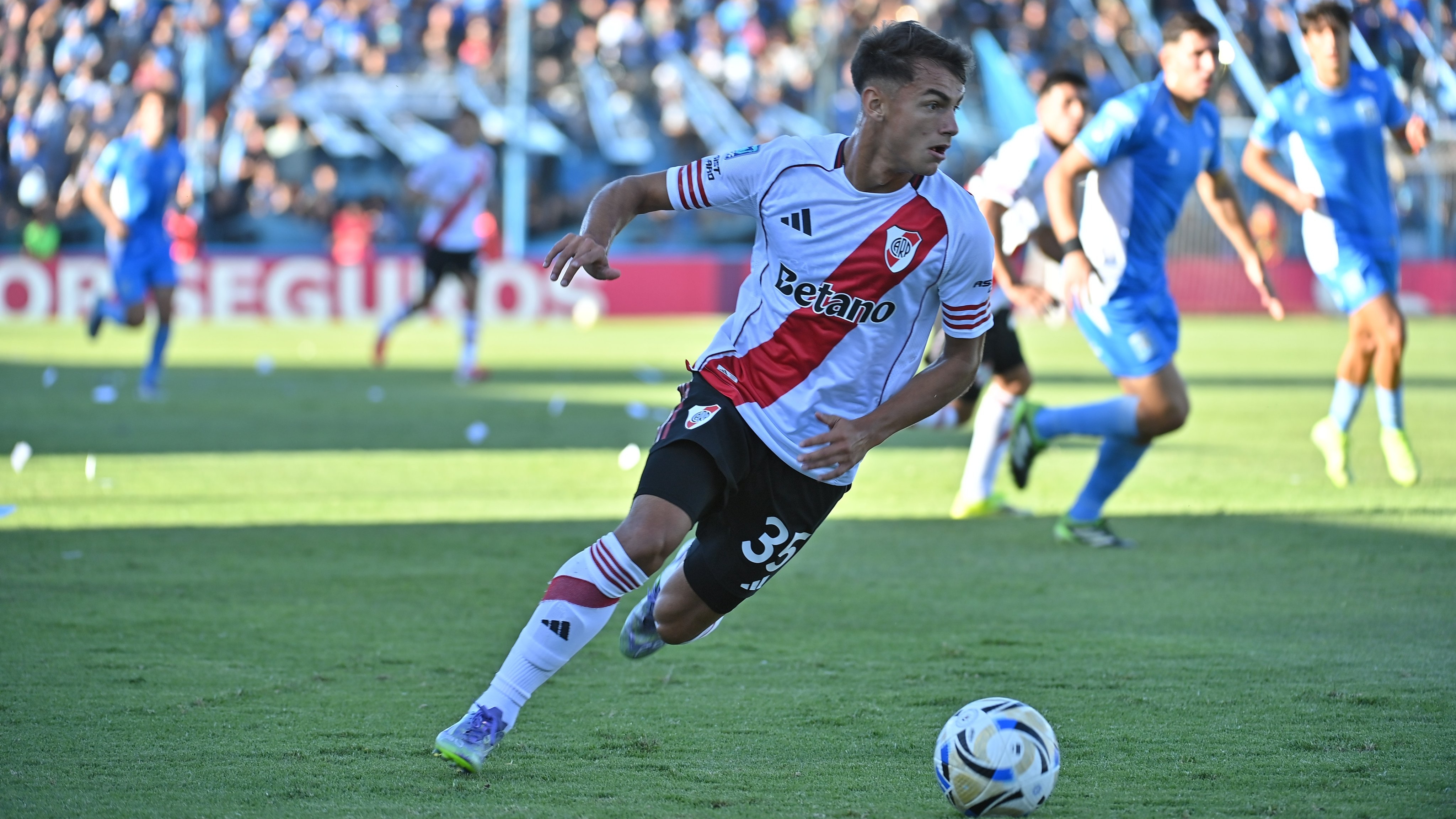 El River de Coudet venció a Estudiantes de Río Cuarto y sumó su tercer triunfo consecutivo