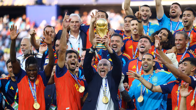 España volvió a tocar la gloria y se consagró campeón del mundo