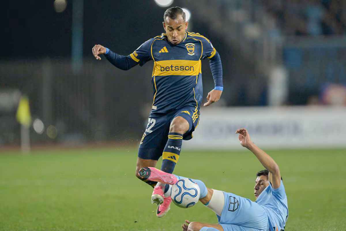 Boca resistió, ganó por penales y sigue en carrera en la Copa Sudamericana