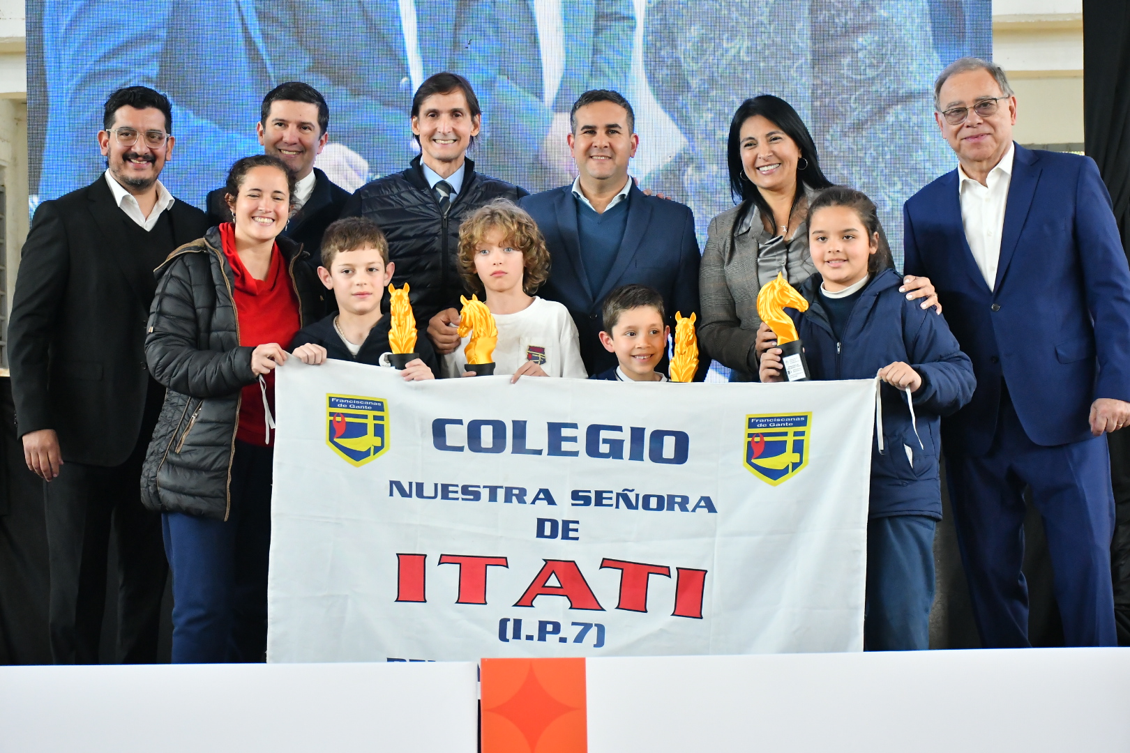 Con la premiación a los campeones, finalizó el Encuentro Provincial de Ajedrez Educativo 