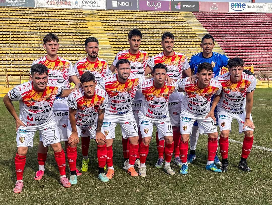 Boca Unidos goleó a Sarmiento, sumó tres puntos clave y se afirma como escolta